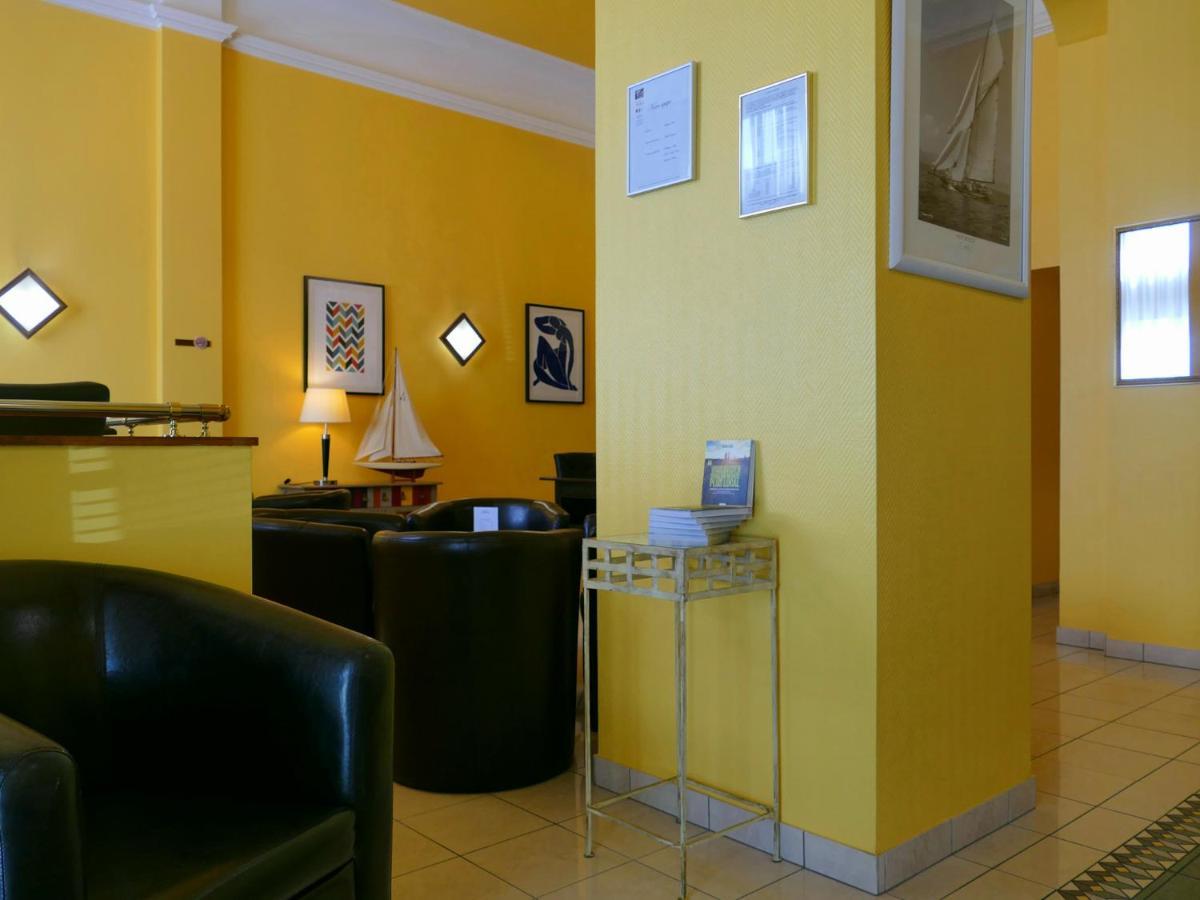 Hotel Berlioz Euroairport Basel - Mulhouse - Freiburg Saint-Louis  Eksteriør billede