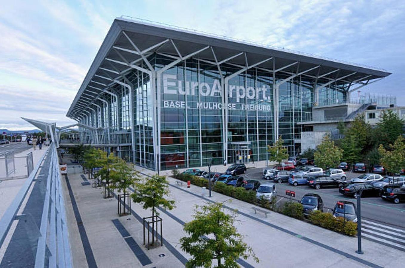 Hotel Berlioz Euroairport Basel - Mulhouse - Freiburg Saint-Louis  Eksteriør billede